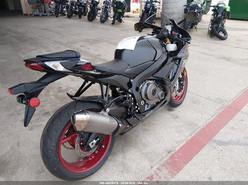 2026 Suzuki Gsx VIN JS1GR7MA0T7101660 IAAI salvage auction — ROLLOVER, Original (Texas), sold $7,050 on 2026-08-06 (photo 4)