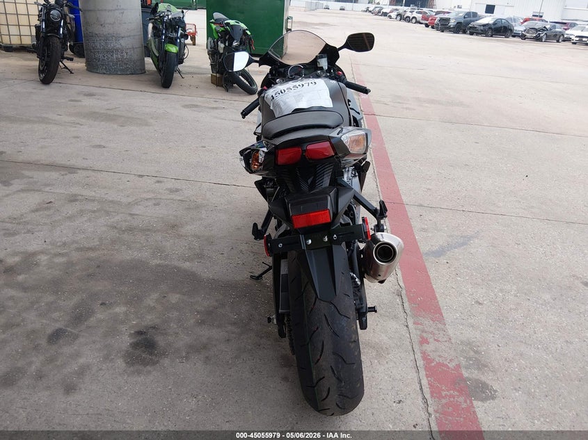 2026 Suzuki Gsx VIN JS1GR7MA0T7101660 IAAI salvage auction — ROLLOVER, Original (Texas), sold $7,050 on 2026-08-06 (photo 6)