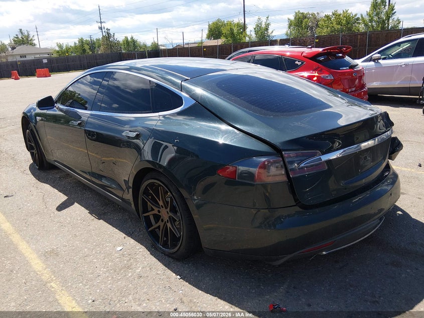 2013 Tesla Model s VIN 5YJSA1CN7DFP06019 IAAI salvage auction — FRONT & REAR, Salvage (Colorado), sold $2,225 on 2026-07-30 (photo 3)