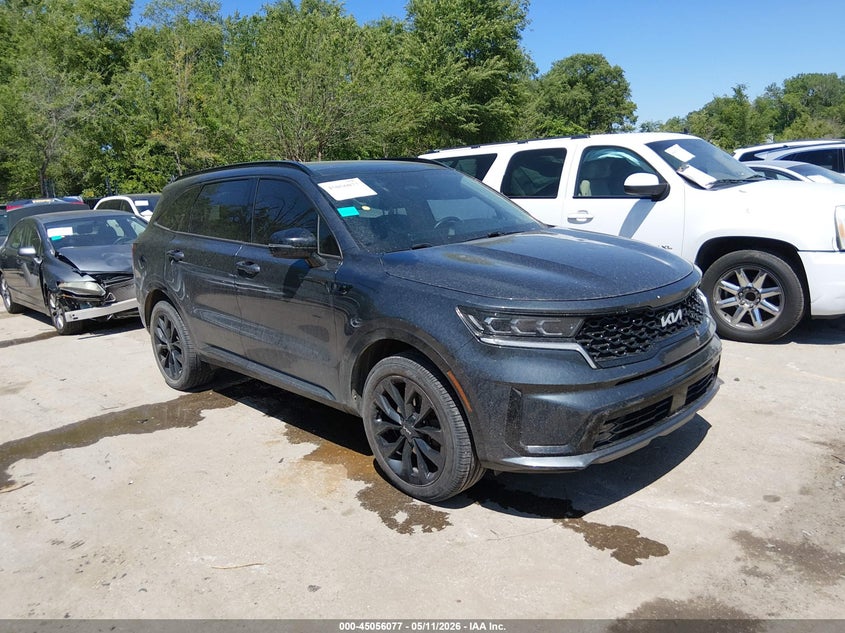 2022 Kia Sorento VIN 5XYRK4LF7NG080813 IAAI salvage auction — HAIL, Salvage (Kansas), sold $8,300 on 2026-07-08 (photo 1)