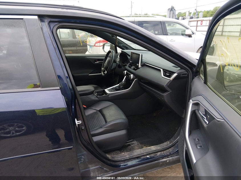 2019 Toyota Rav 4 VIN JTMEWRFV1KD521431 IAAI salvage auction — HAIL, Salvage (Iowa), sold $11,100 on 2026-07-20 (photo 5)
