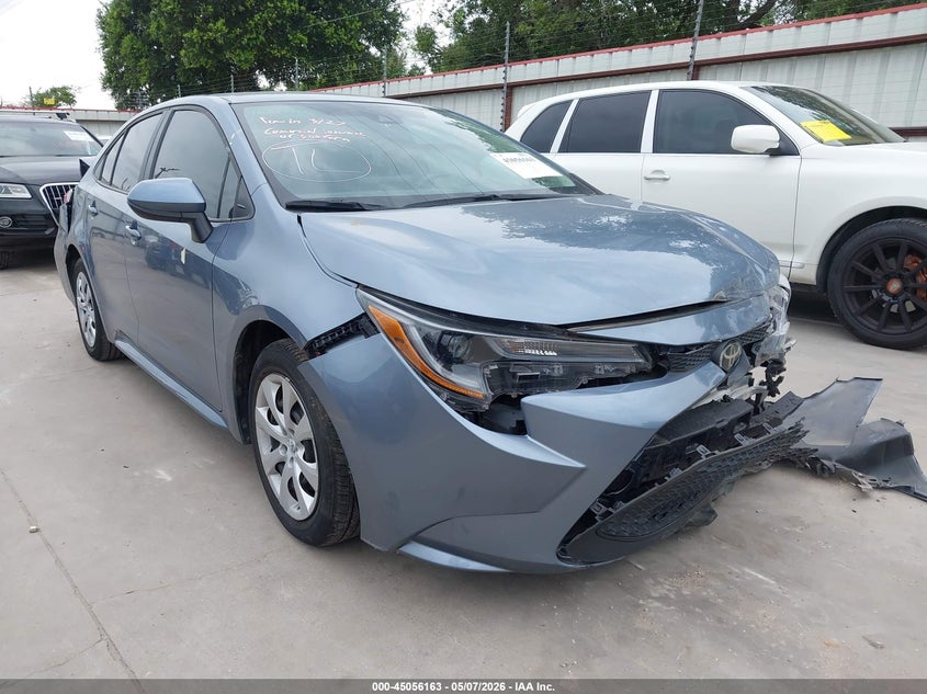 2022 Toyota Corolla VIN 5YFEPMAE6NP382728 IAAI salvage auction — FRONT & REAR, Salvage (Texas), sold $3,600 on 2026-07-07 (photo 1)