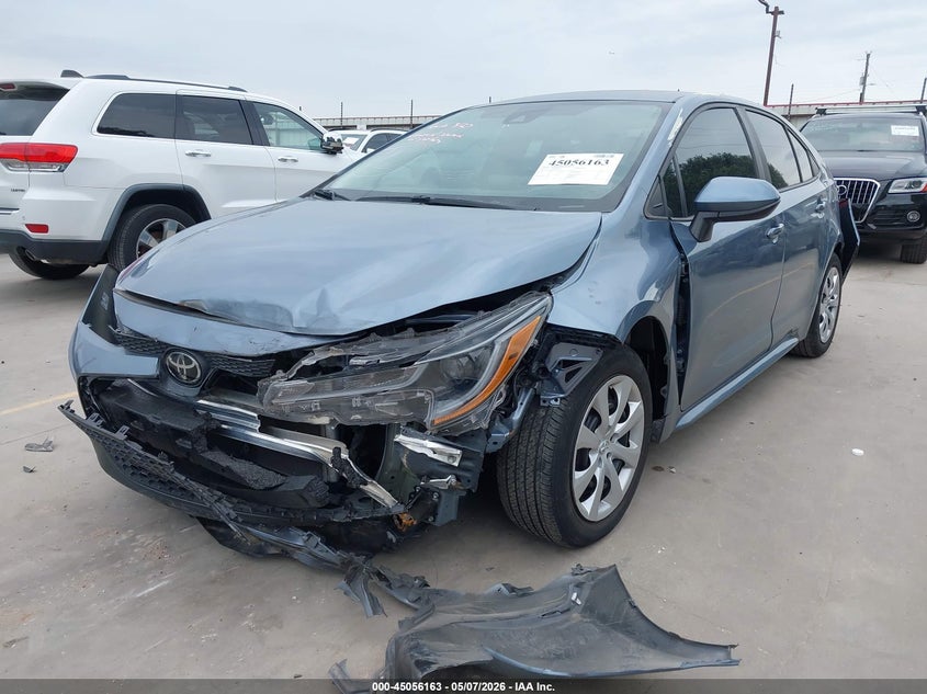 2022 Toyota Corolla VIN 5YFEPMAE6NP382728 IAAI salvage auction — FRONT & REAR, Salvage (Texas), sold $3,600 on 2026-07-07 (photo 2)