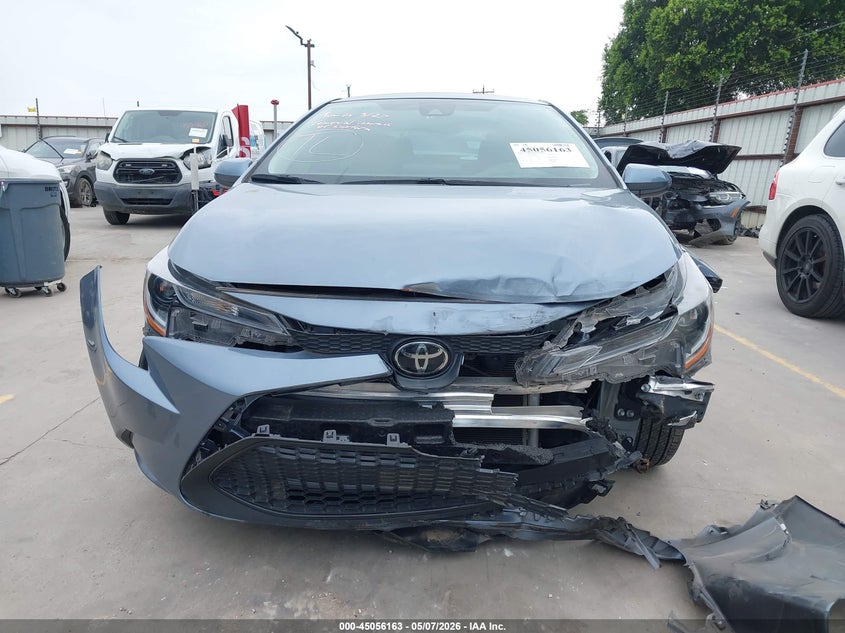 2022 Toyota Corolla VIN 5YFEPMAE6NP382728 IAAI salvage auction — FRONT & REAR, Salvage (Texas), sold $3,600 on 2026-07-07 (photo 6)