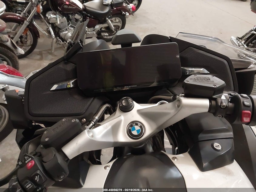2022 BMW R 1250 VIN WB10L0308N6F32491 IAAI salvage auction — FRONT END, Salvage (California), sold $3,650 on 2026-07-07 (photo 7)