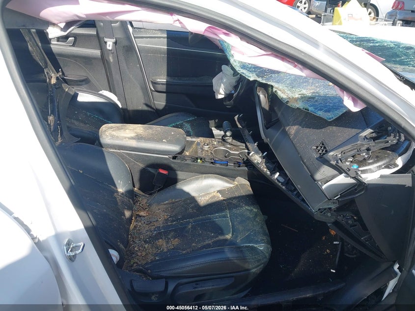 2022 Kia K5 VIN 5XXG64J29NG112936 IAAI salvage auction — ROLLOVER, Salvage (California), sold $875 on 2026-07-13 (photo 5)