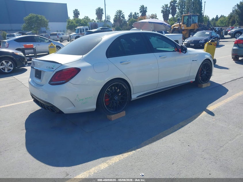 2019 Mercedes-benz VIN 55SWF8HBXKU310527 IAAI salvage auction — UNDERCARRIAGE, Salvage (California), sold $17,800 on 2026-08-03 (photo 4)