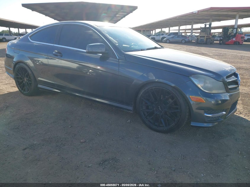 2014 Mercedes-benz C-klasse VIN WDDGJ4HB1EG268682 IAAI salvage auction — NORMAL WEAR, Salvage (Texas), sold $25 on 2026-08-18 (photo 1)