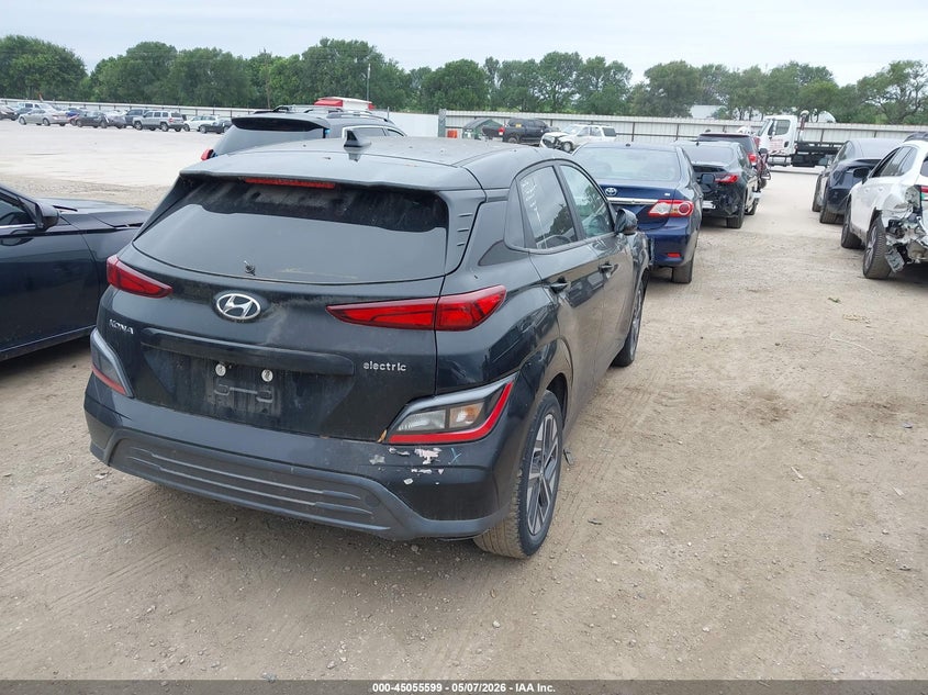 2023 Hyundai Kona VIN KM8K33AG6PU193461 IAAI salvage auction — FRONT END, Certificate Of Destruction (Florida), sold $6,700 on 2026-07-07 (photo 4)