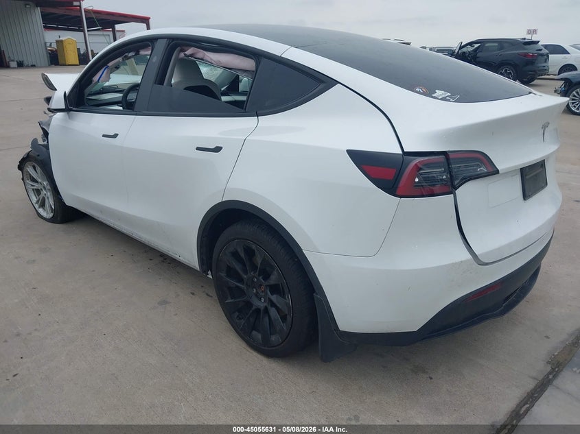 2023 Tesla Model y VIN 7SAYGAEE3PF896852 IAAI salvage auction — FRONT END, Salvage (Texas), sold $5,900 on 2026-07-10 (photo 3)