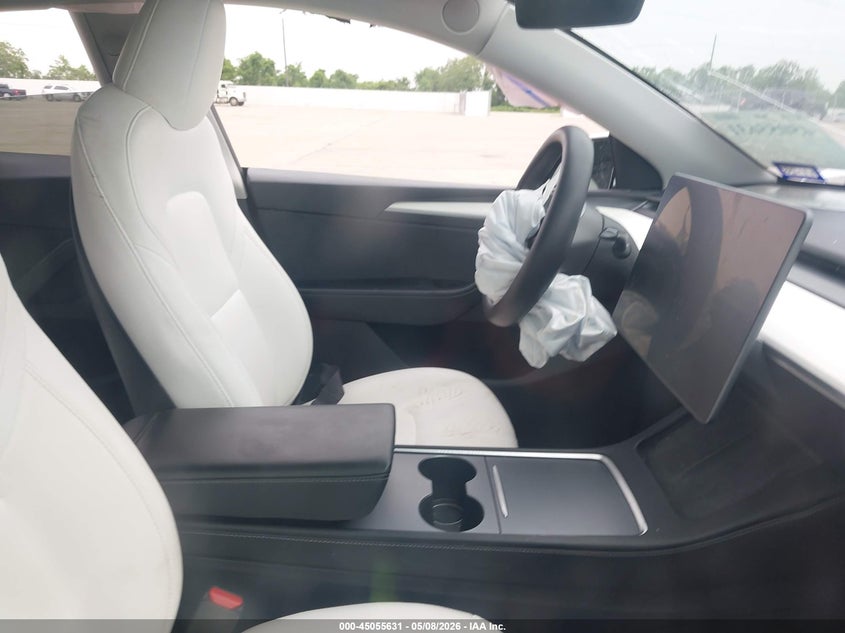 2023 Tesla Model y VIN 7SAYGAEE3PF896852 IAAI salvage auction — FRONT END, Salvage (Texas), sold $5,900 on 2026-07-10 (photo 5)