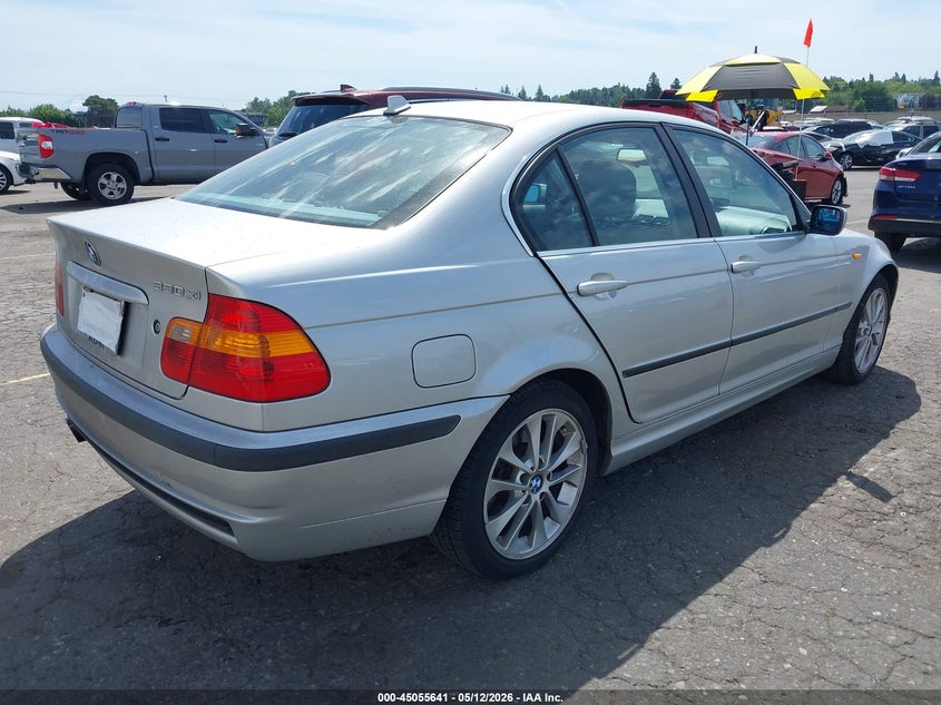 2005 BMW 3er VIN WBAEW534X5PN39964 IAAI salvage auction — LEFT FRONT, Salvage (Oregon), sold $725 on 2026-07-09 (photo 4)