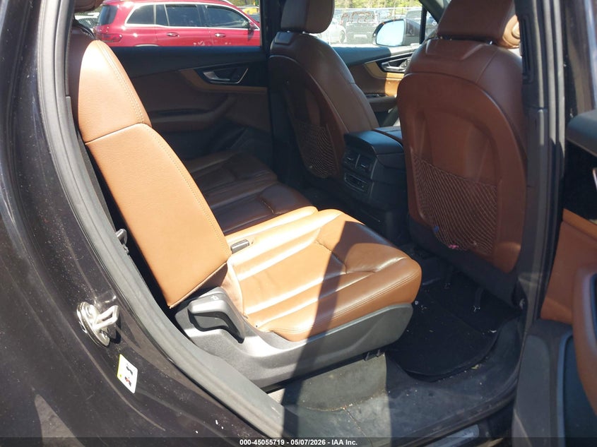 2017 Audi Q7 VIN WA1LHAF70HD040366 IAAI salvage auction — REAR END, Mv-907A (New York), sold $7,000 on 2026-07-07 (photo 8)