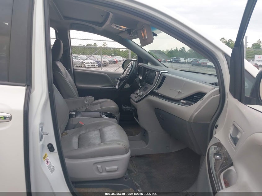 2017 Toyota Sienna VIN 5TDYZ3DC8HS806806 IAAI salvage auction — RIGHT FRONT, Salvage (Mississippi), sold $2,500 on 2026-07-23 (photo 5)