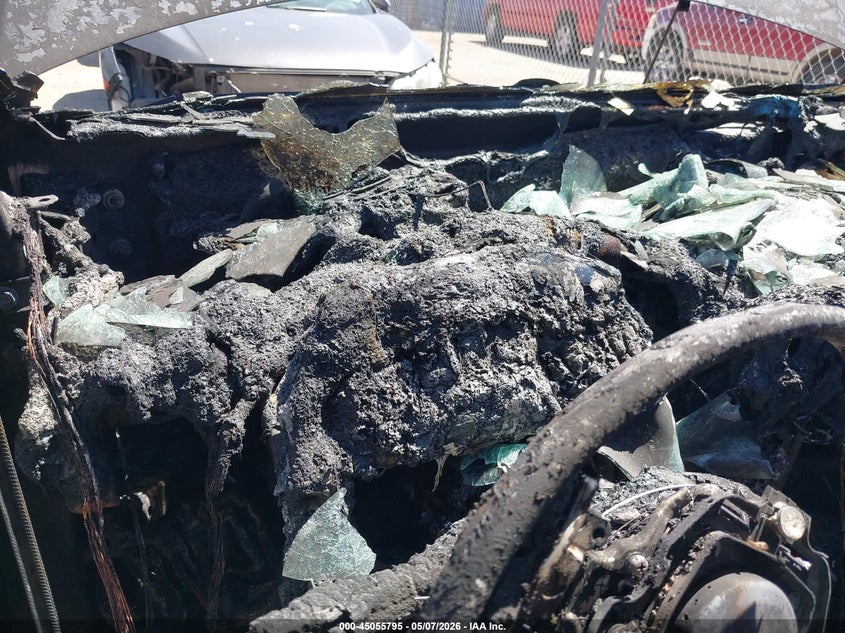 2018 Toyota Corolla VIN 5YFBURHE3JP819660 IAAI salvage auction — TOTAL BURN, Non-Repairable (Texas), sold $750 on 2026-07-07 (photo 7)