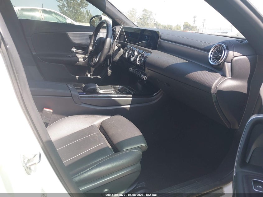 2022 Mercedes-benz VIN W1K5J4GB2NN248008 IAAI salvage auction — RIGHT FRONT, Salvage (California), sold $10,900 on 2026-09-03 (photo 5)
