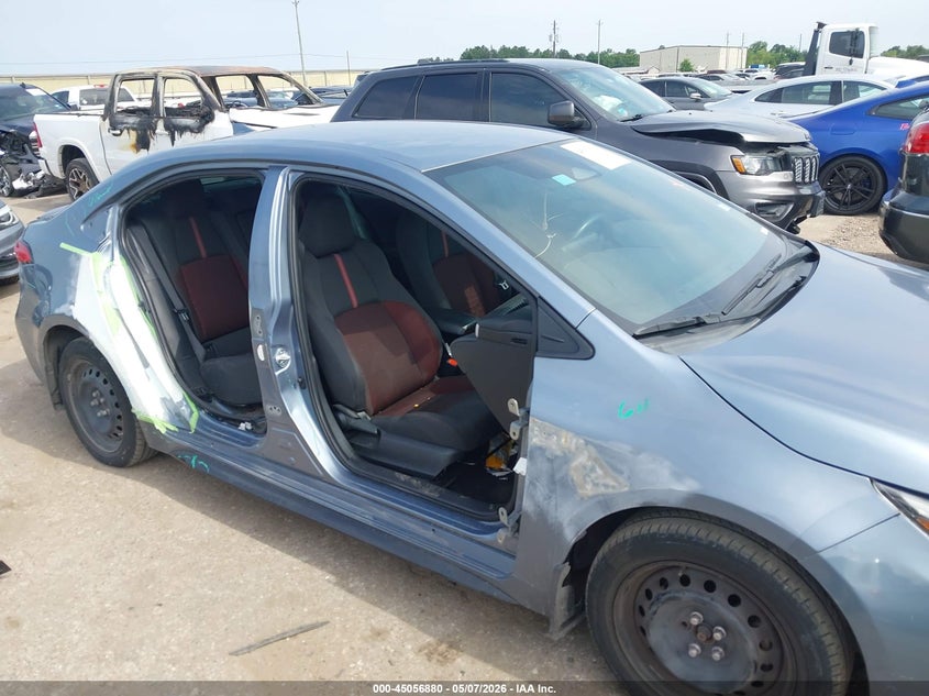 2023 Toyota Corolla VIN 5YFS4MCE2PP147822 IAAI salvage auction — RIGHT SIDE, Original (Texas), sold $5,750 on 2026-07-15 (photo 6)