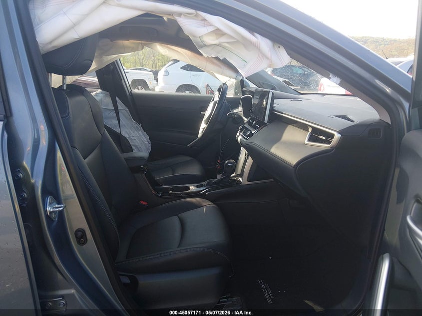 2023 Toyota Corolla cross VIN 7MUDAABG8PV064170 IAAI salvage auction — LEFT SIDE, Salvage (New Jersey), sold $5,800 on 2026-07-30 (photo 5)