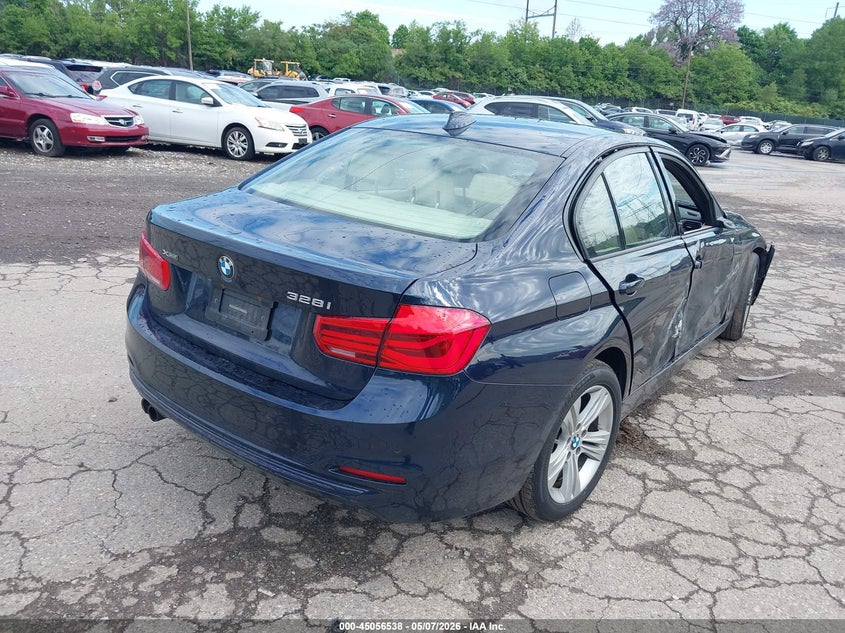 2016 BMW 3er VIN WBA8E3G59GNU04027 IAAI salvage auction — RIGHT SIDE, Salvage (Pennsylvania), sold $925 on 2026-07-24 (photo 4)