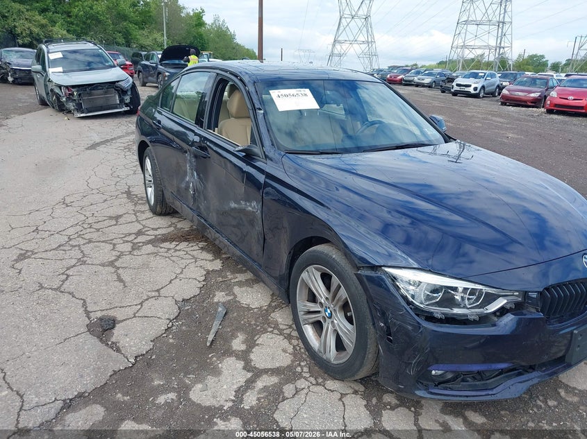 2016 BMW 3er VIN WBA8E3G59GNU04027 IAAI salvage auction — RIGHT SIDE, Salvage (Pennsylvania), sold $925 on 2026-07-24 (photo 6)