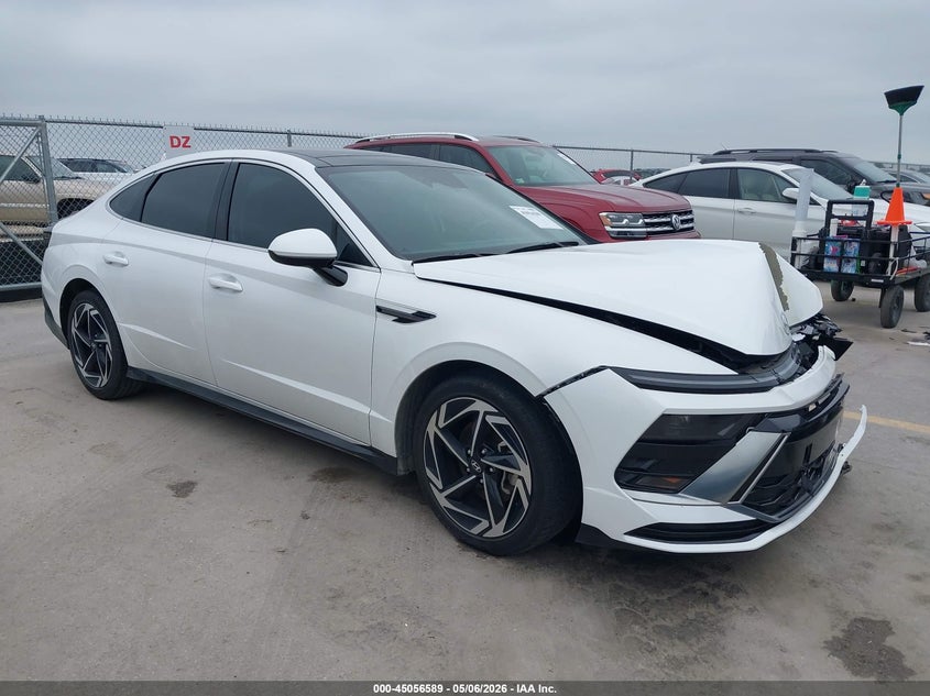 2025 Hyundai Sonata VIN KMHL14JA2SA439203 — IAAI salvage auction photo