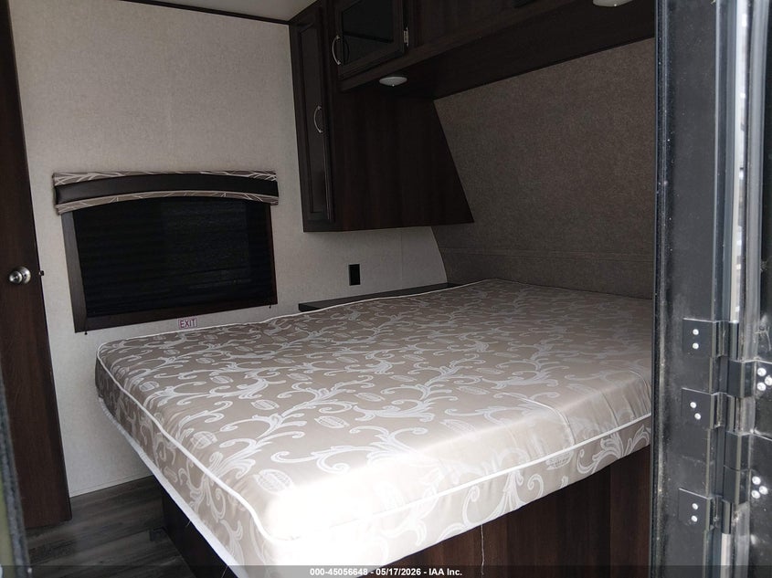 2018 Jayco Jay flight VIN 1UJBJ0BR8J1T70187 IAAI salvage auction — HAIL, Salvage (Missouri), sold $6,650 on 2026-07-07 (photo 7)
