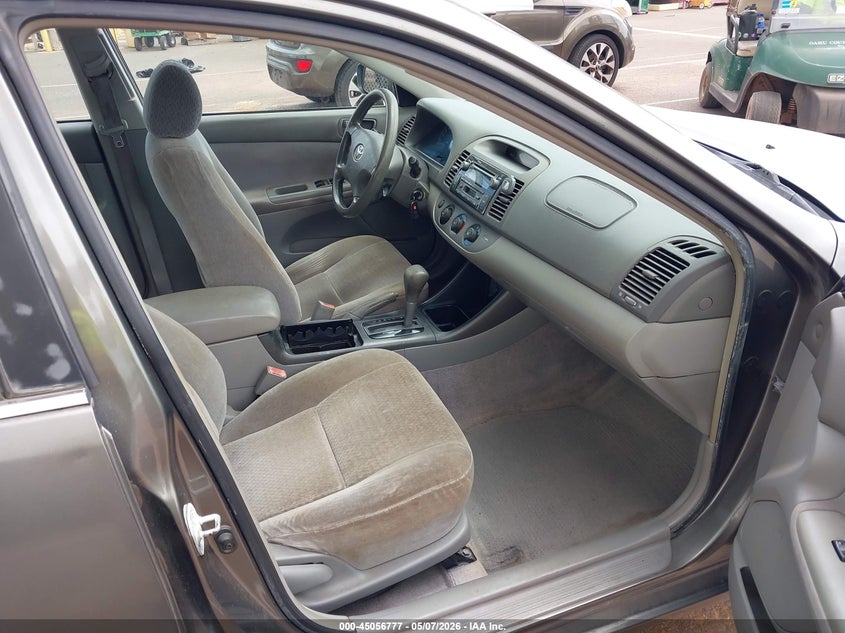 2003 Toyota Camry VIN JTDBF32K230151059 IAAI salvage auction — NORMAL WEAR, Clear (Hawaii), sold $275 on 2026-07-14 (photo 5)