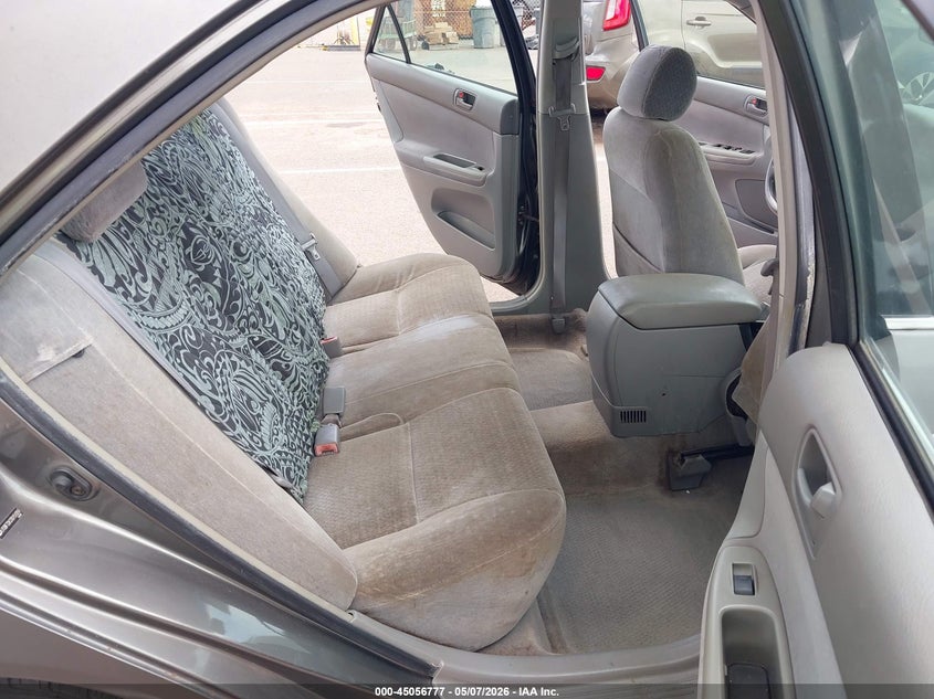 2003 Toyota Camry VIN JTDBF32K230151059 IAAI salvage auction — NORMAL WEAR, Clear (Hawaii), sold $275 on 2026-07-14 (photo 8)