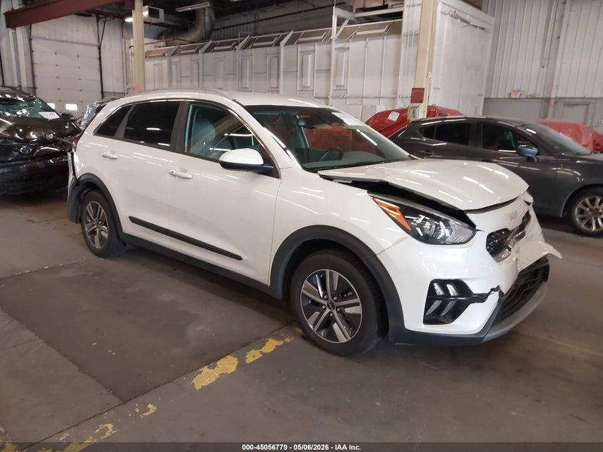2022 Kia Niro VIN KNDCM3LD2N5543345 IAAI salvage auction — FRONT END, Salvage (Oregon), sold $4,400 on 2026-07-30 (photo 1)