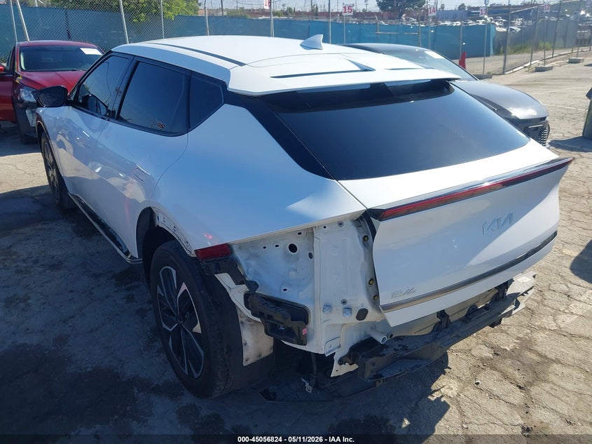 2024 Kia Ev6 VIN KNDC34LA7R5216623 IAAI salvage auction — REAR END, Salvage (California), sold $11,200 on 2026-07-10 (photo 3)