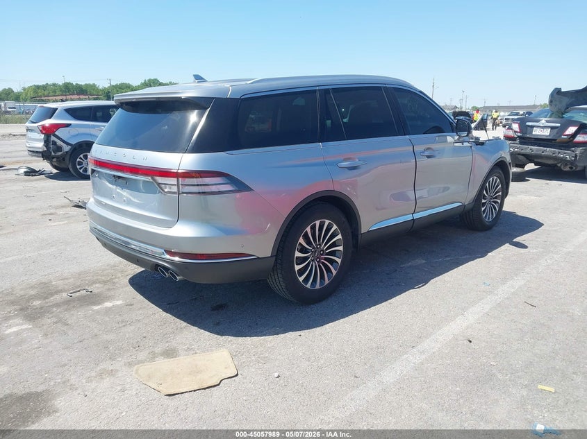 2020 Lincoln Aviator VIN 5LM5J7XC8LGL26788 IAAI salvage auction — FRONT END, Salvage (Illinois), sold $7,900 on 2026-07-21 (photo 4)