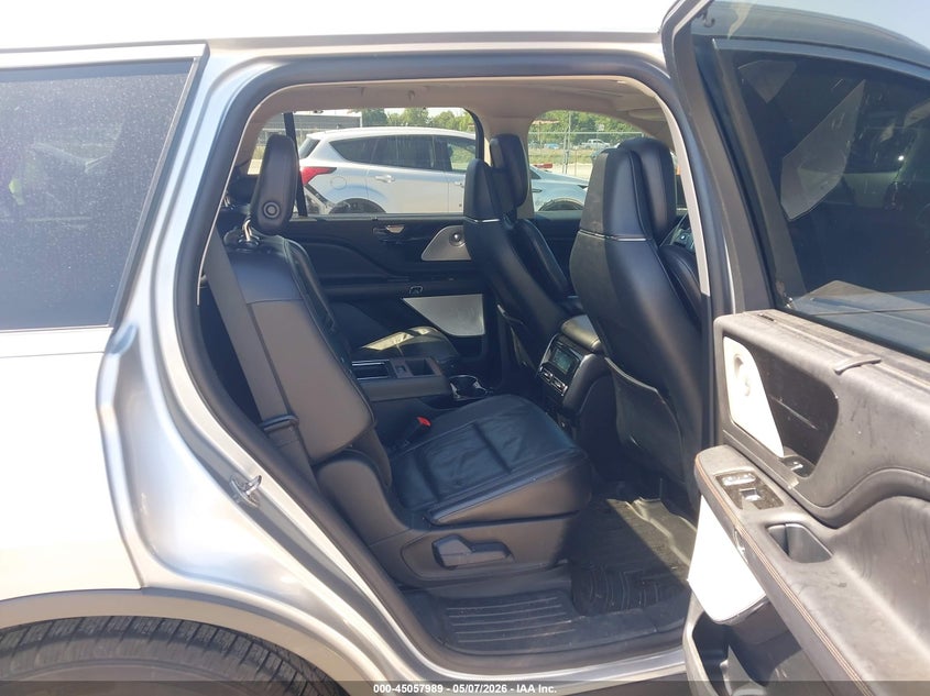 2020 Lincoln Aviator VIN 5LM5J7XC8LGL26788 IAAI salvage auction — FRONT END, Salvage (Illinois), sold $7,900 on 2026-07-21 (photo 8)