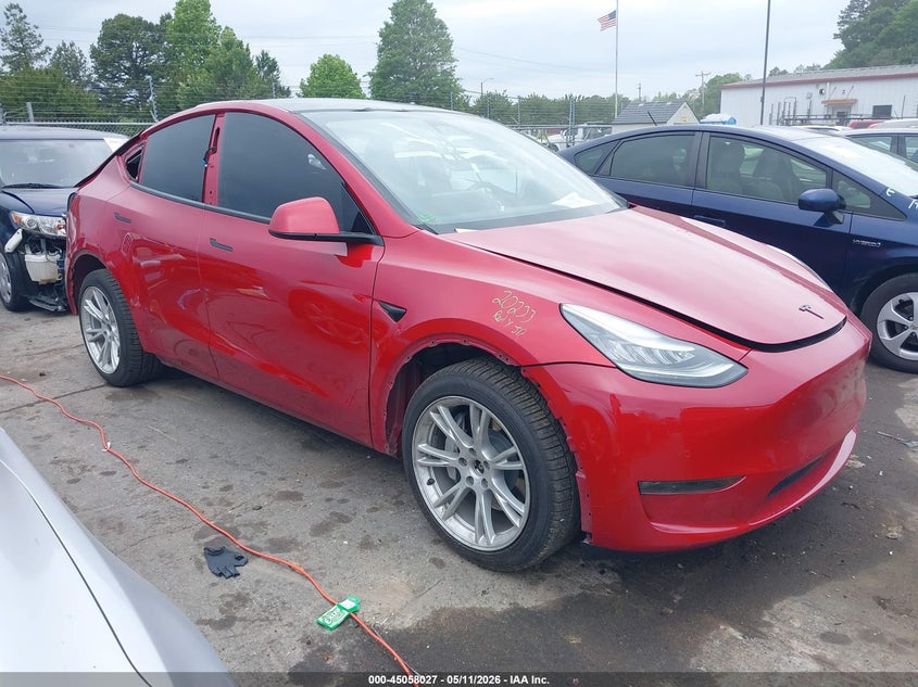 2020 Tesla Model y VIN 5YJYGDEE8LF010016 IAAI salvage auction — REAR END, Salvage (North Carolina), sold $7,675 on 2026-07-30 (photo 1)