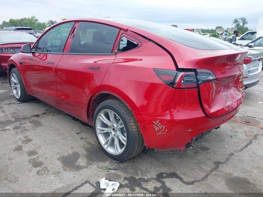 2020 Tesla Model y VIN 5YJYGDEE8LF010016 IAAI salvage auction — REAR END, Salvage (North Carolina), sold $7,675 on 2026-07-30 (photo 3)