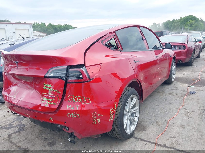 2020 Tesla Model y VIN 5YJYGDEE8LF010016 IAAI salvage auction — REAR END, Salvage (North Carolina), sold $7,675 on 2026-07-30 (photo 4)