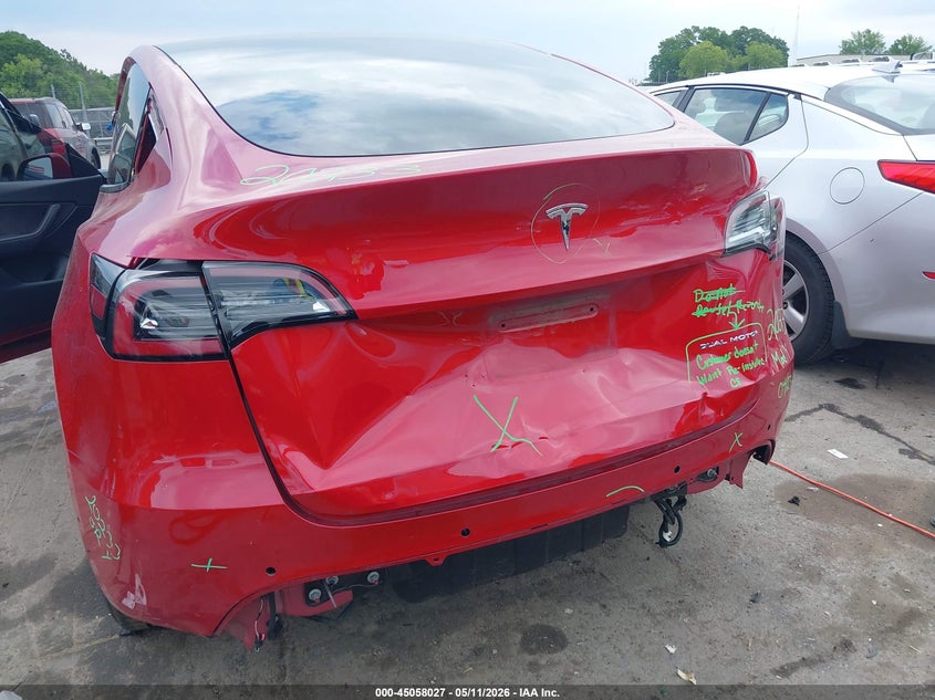 2020 Tesla Model y VIN 5YJYGDEE8LF010016 IAAI salvage auction — REAR END, Salvage (North Carolina), sold $7,675 on 2026-07-30 (photo 6)