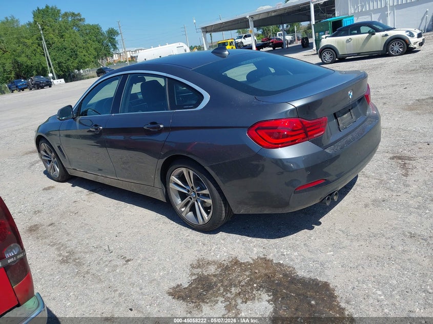 2019 BMW 4er VIN WBA4J1C5XKBM14841 IAAI salvage auction — NORMAL WEAR, Clear (Florida), sold $5,500 on 2026-07-08 (photo 3)