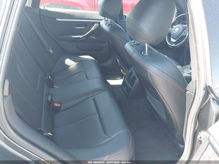 2019 BMW 4er VIN WBA4J1C5XKBM14841 IAAI salvage auction — NORMAL WEAR, Clear (Florida), sold $5,500 on 2026-07-08 (photo 8)