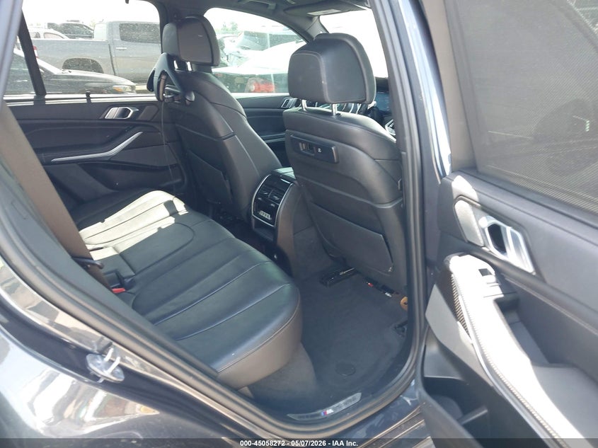 2021 BMW X5 VIN 5UXJU4C02M9G17298 IAAI salvage auction — THEFT, Salvage Title, sold $12,600 on 2026-07-27 (photo 8)