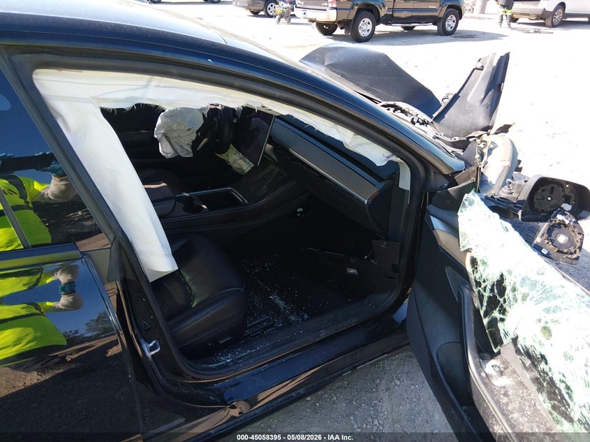 2022 Tesla Model 3 VIN 5YJ3E1EAXNF184734 IAAI salvage auction — FRONT END, Salvage (New Jersey), sold $2,000 on 2026-07-30 (photo 5)