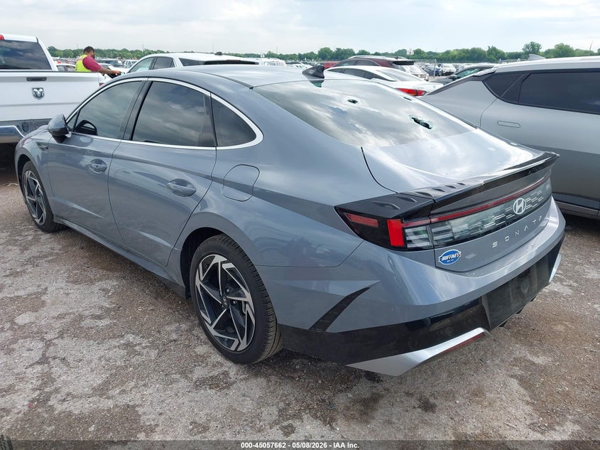 2026 Hyundai Sonata VIN KMHL64JA9TA535784 IAAI salvage auction — HAIL, Original (Texas), sold $12,000 on 2026-07-28 (photo 3)