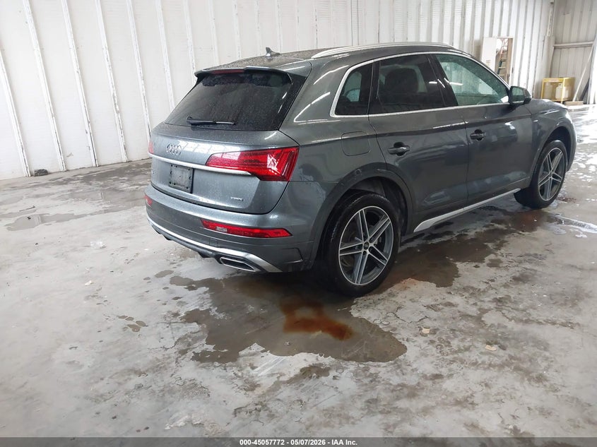 2024 Audi Q5 VIN WA1E2AFY4R2120785 IAAI salvage auction — FRONT END, Salvage Title, sold $17,700 on 2026-07-26 (photo 4)
