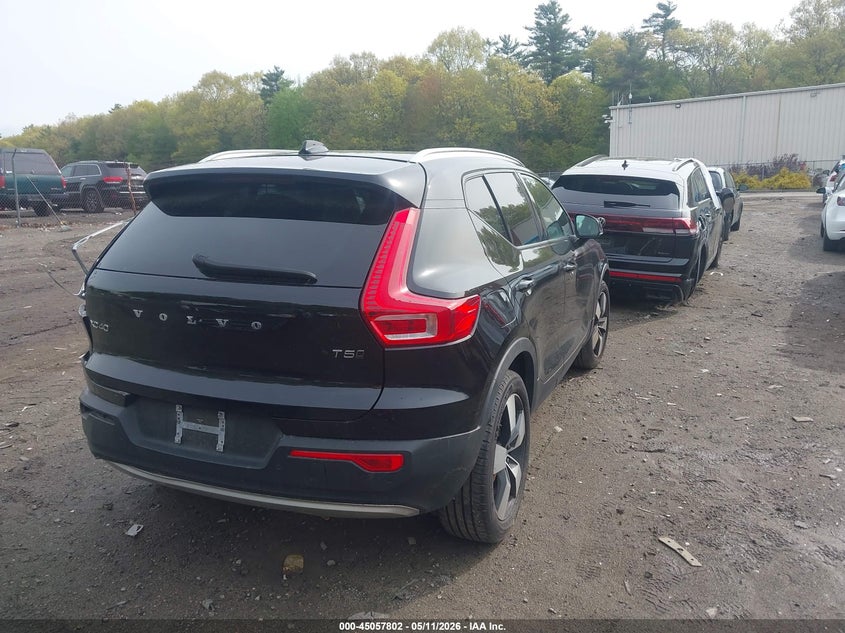 2020 Volvo Xc40 VIN YV4162UK0L2315767 IAAI salvage auction — REAR END, Salvage (Massachusetts), sold $6,800 on 2026-07-10 (photo 4)