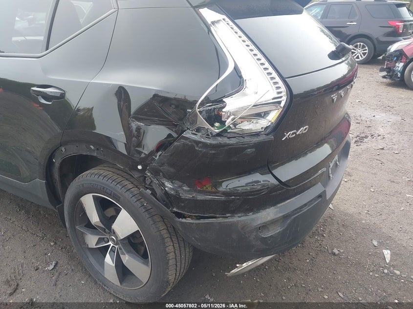 2020 Volvo Xc40 VIN YV4162UK0L2315767 IAAI salvage auction — REAR END, Salvage (Massachusetts), sold $6,800 on 2026-07-10 (photo 6)