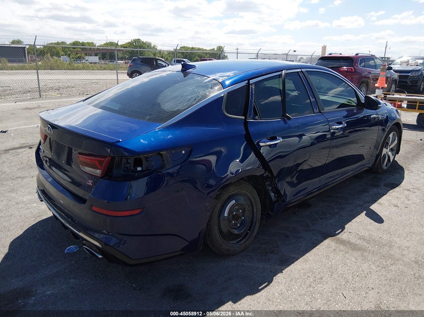 2019 Kia Optima VIN 5XXGT4L30KG319290 IAAI salvage auction — RIGHT REAR, Salvage (Missouri), sold $1,700 on 2026-07-07 (photo 4)