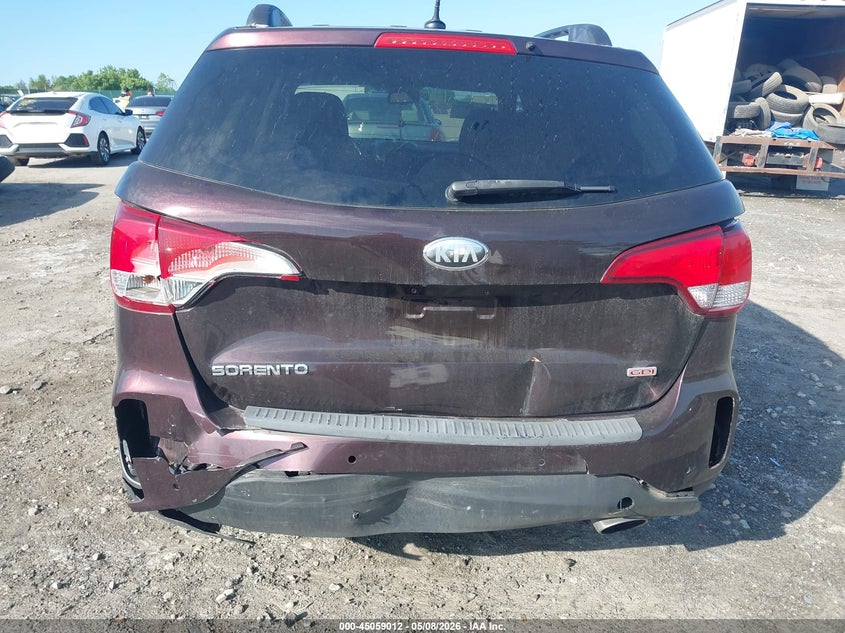 2014 Kia Sorento VIN 5XYKT3A61EG455655 IAAI salvage auction — REAR END, Salvage (Pennsylvania), sold $775 on 2026-07-31 (photo 6)