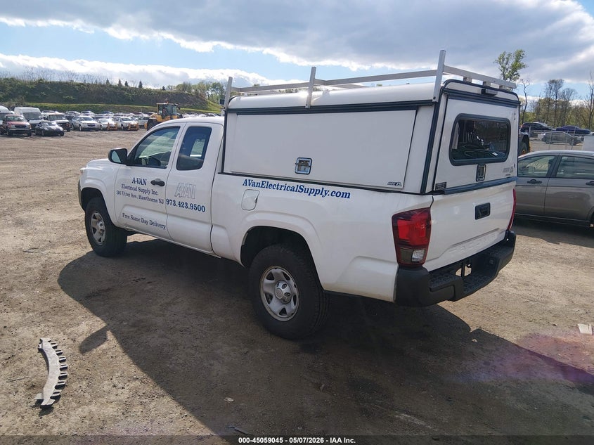 2018 Toyota Tacoma VIN 5TFRX5GN0JX111562 IAAI salvage auction — NORMAL WEAR, Salvage (Texas), sold $4,650 on 2026-07-23 (photo 3)