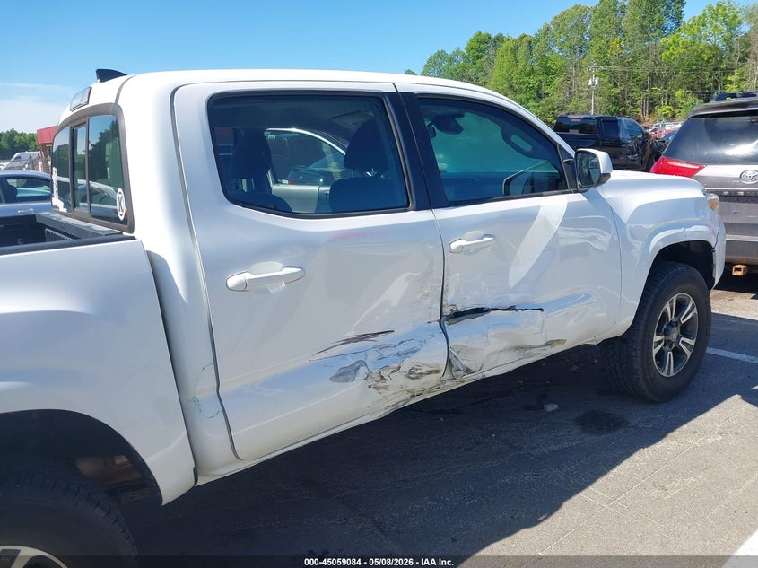 2018 Toyota Tacoma VIN 5TFAX5GN9JX122475 IAAI salvage auction — SIDE, Salvage Title, sold $8,200 on 2026-07-09 (photo 6)