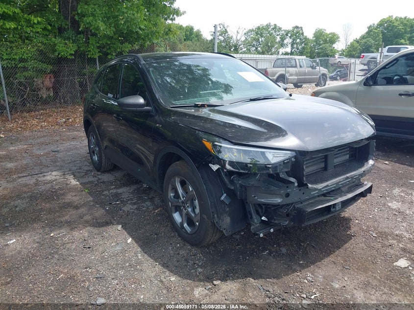 2025 Ford Escape VIN 1FMCU9MN7SUA33595 IAAI salvage auction — FRONT END, Salvage Title, sold $7,050 on 2026-07-22 (photo 1)