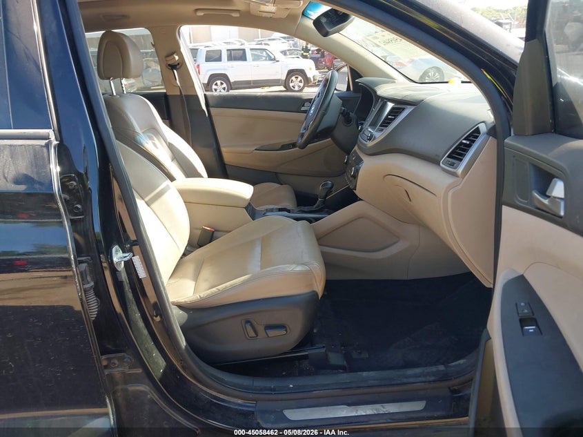2016 Hyundai Tucson VIN KM8J33A23GU255088 IAAI salvage auction — LEFT REAR, Clear (Oklahoma), sold $1,825 on 2026-07-22 (photo 5)
